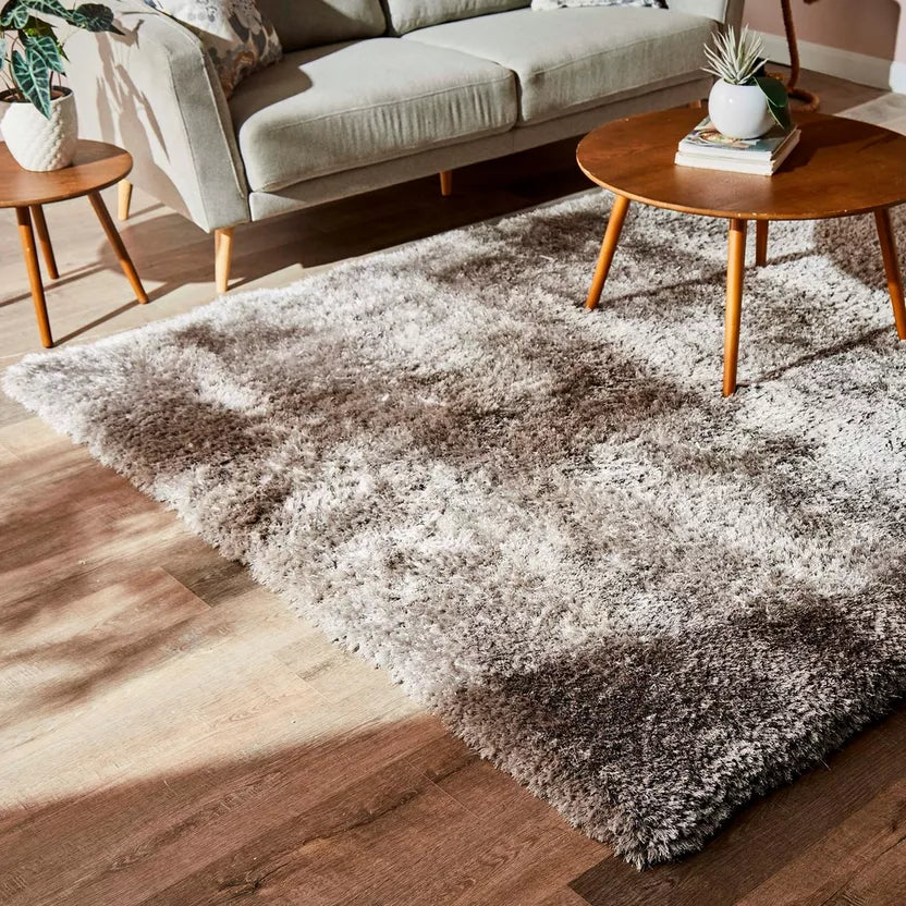 Il tappeto perfetto per l’inverno: comfort, materiali e ispirazioni per una casa accogliente