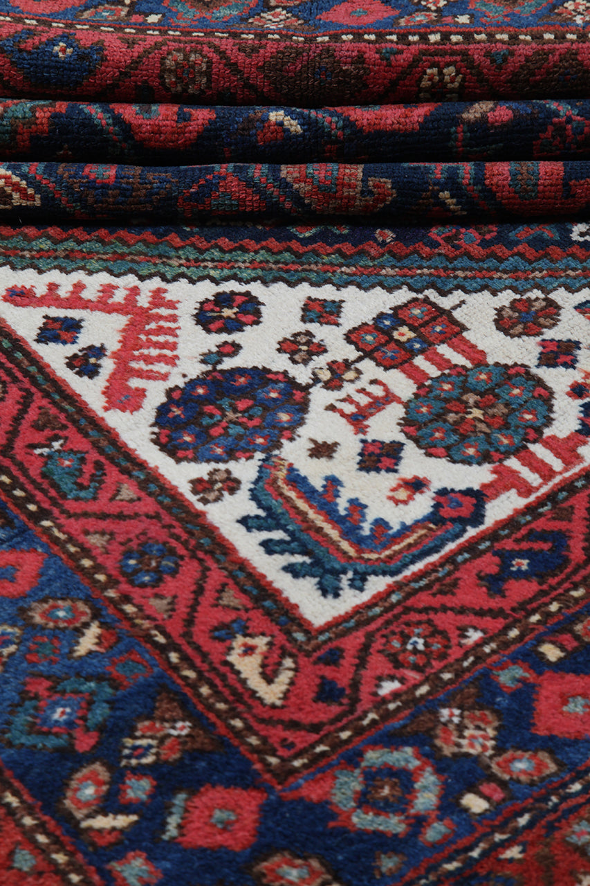 Authentic Antique Persian Malayer Rug | Hand-Knotted 210x132cm