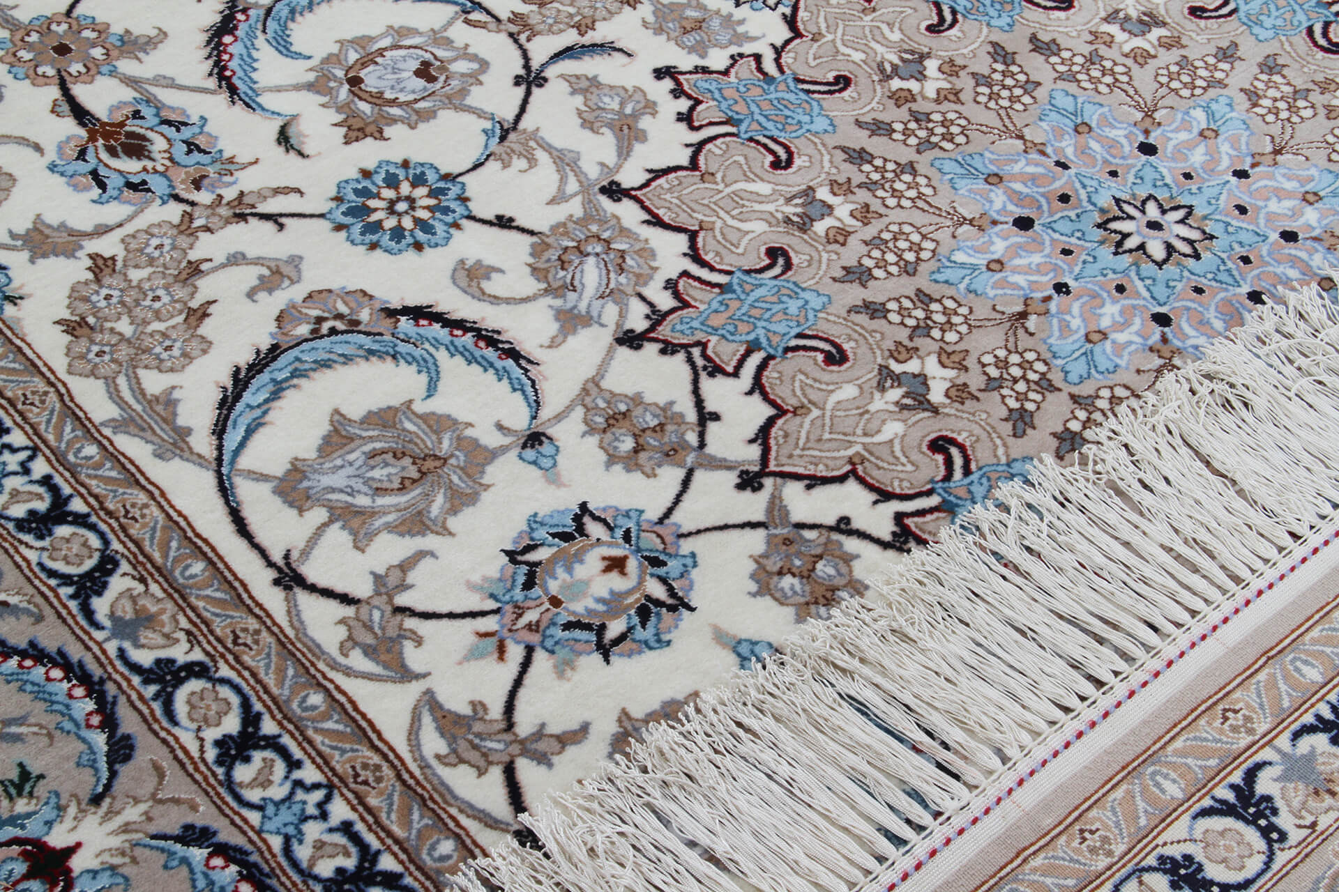 Persian Isfahan Silk & Wool Rug 228_154 cm