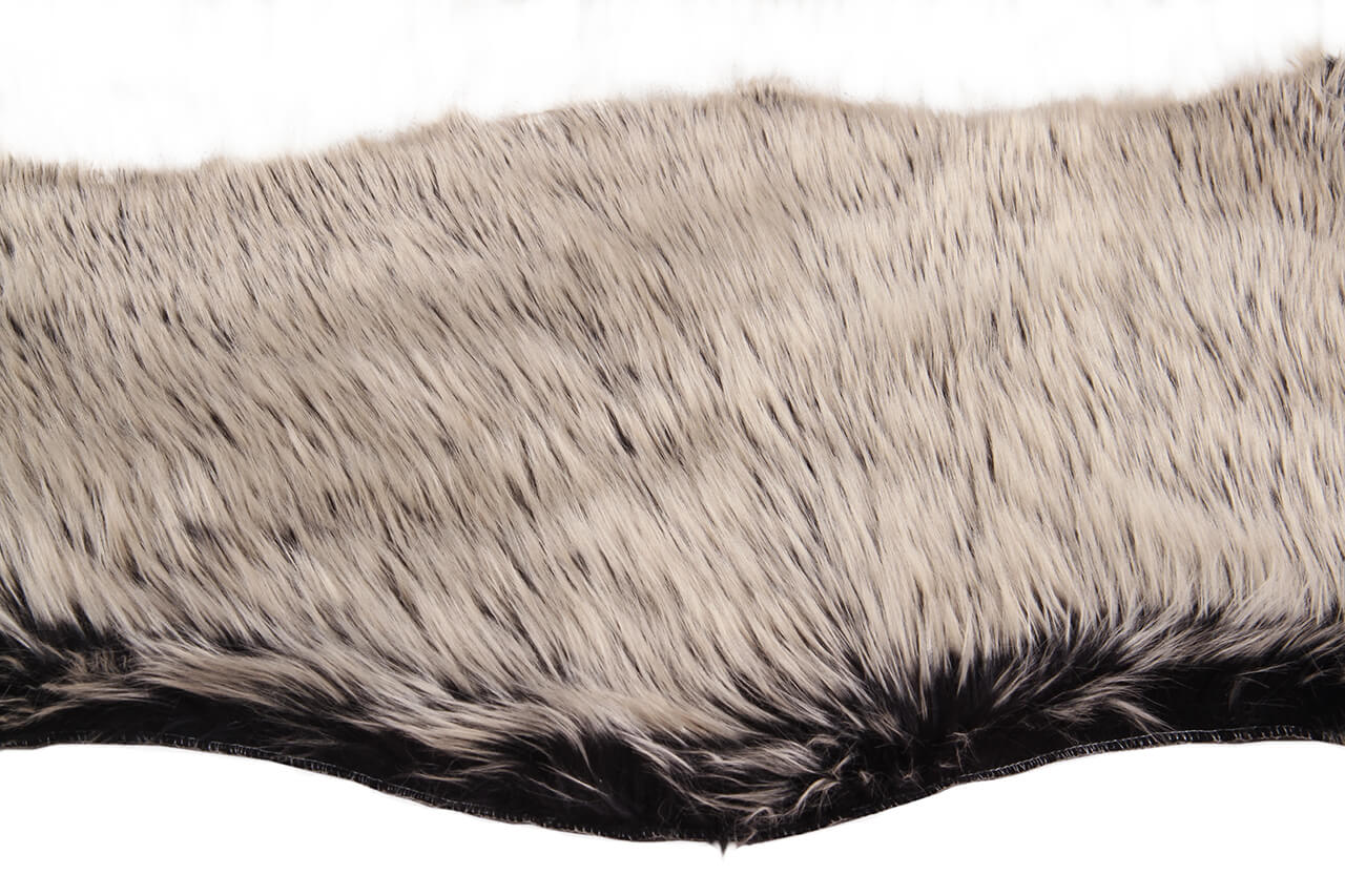 Eco Lambskin Taupe in Finta Pelliccia – Plaid, Tappeto o Coprisedia – Morbido, Elegante