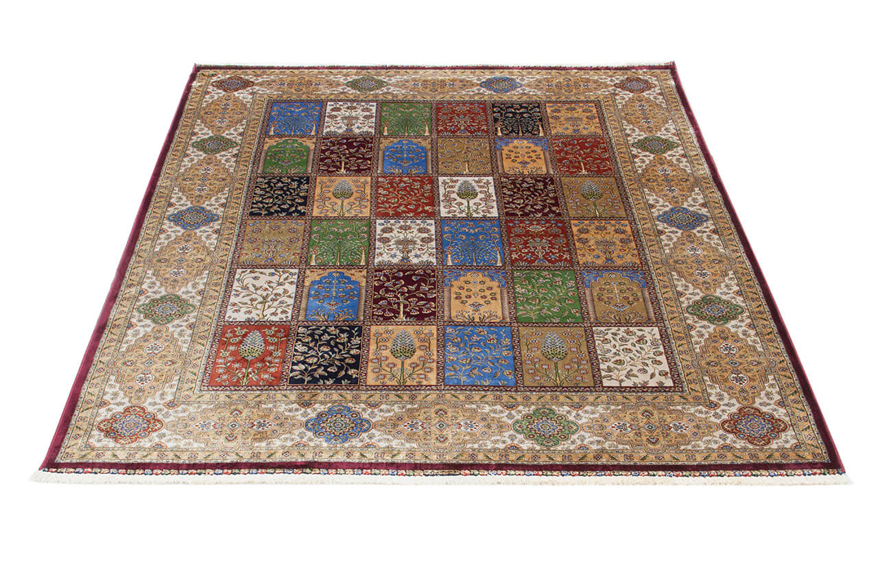 Tappeto Stile Orientale Qoum Shah - Effetto Seta - Disegno Classico - Multicolore