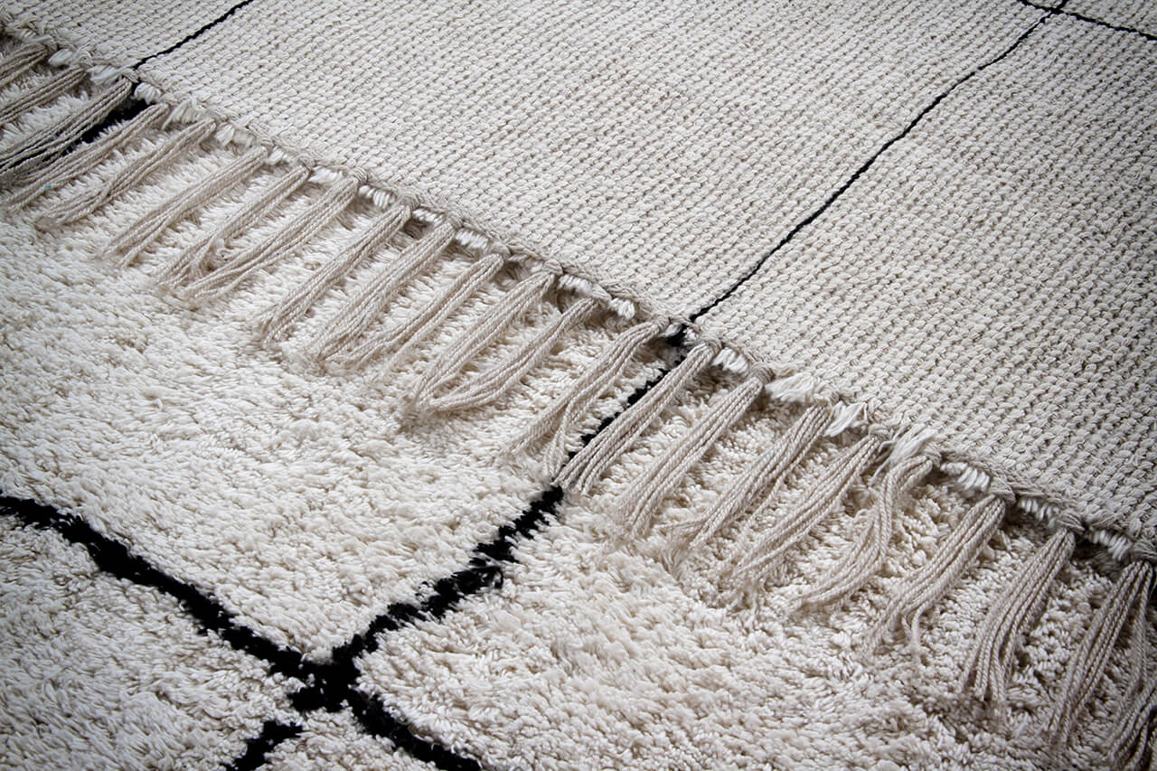 Tappeto Bianco Geometrico in Cotone Naturale Fatto a Mano in India, Lavabile in Lavatrice, Stile Berbero per Salotto e Camera da Letto