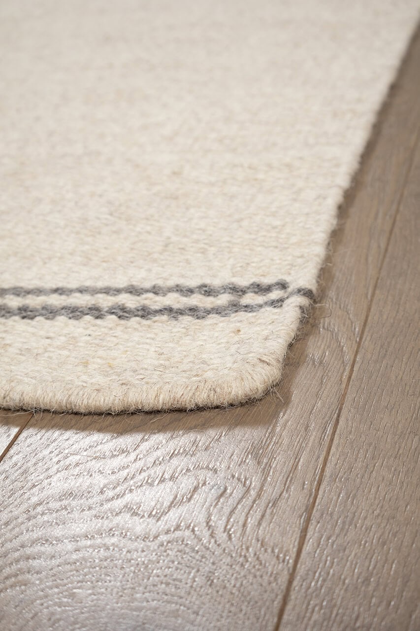 WOLLEN DHURRIE BEIGE