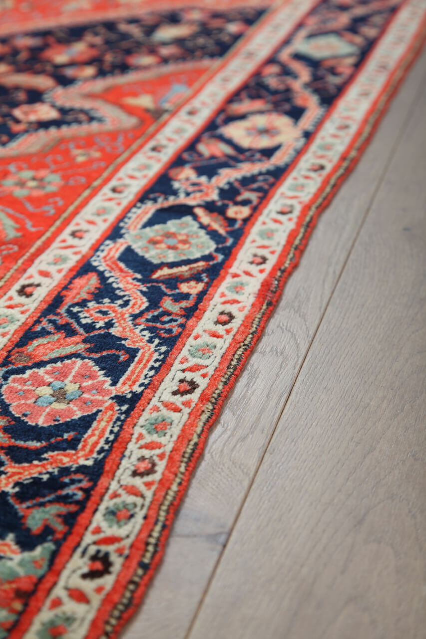 Authentic Antique Persian Farahan Rug | Hand-Knotted 210x130cm