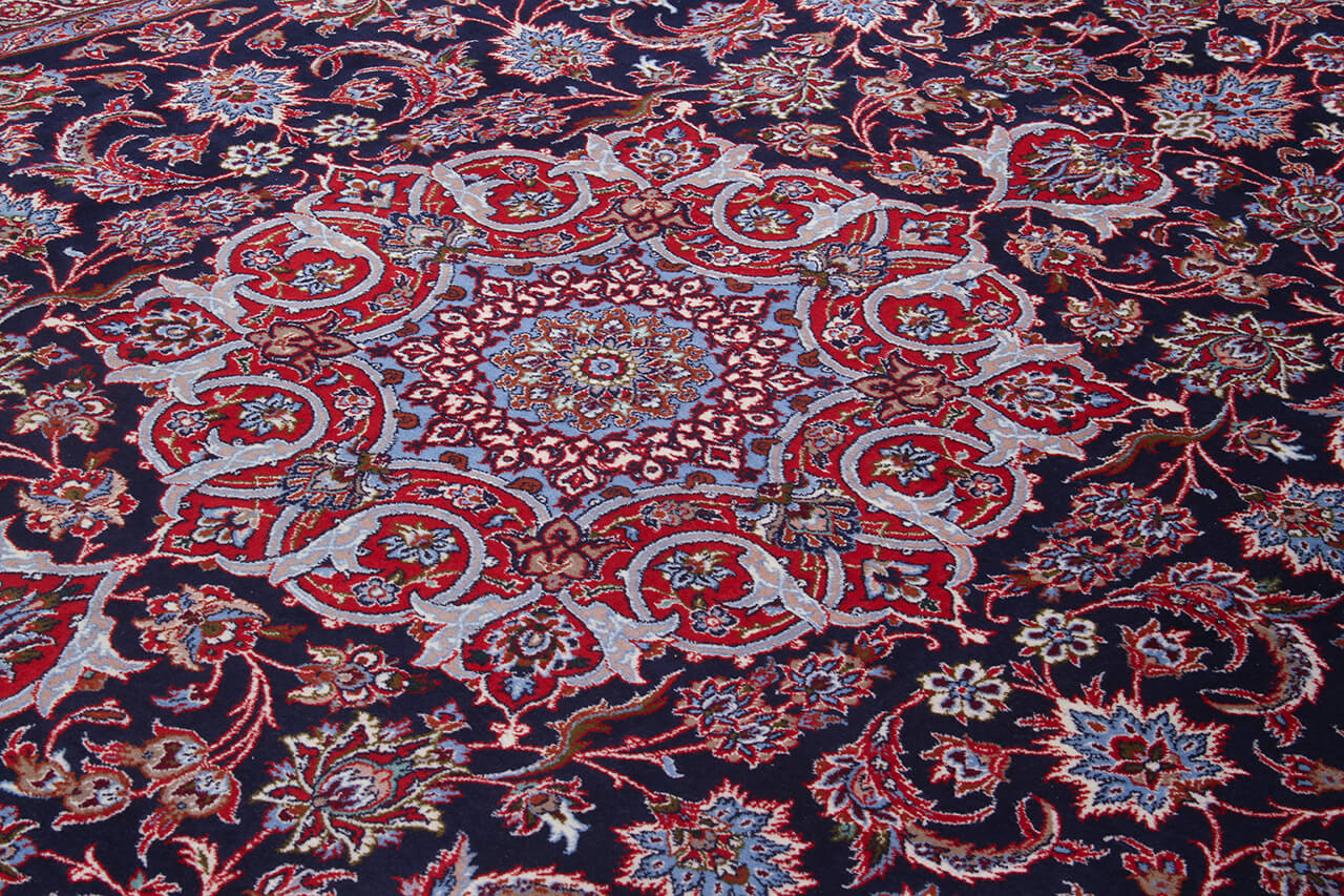 Persian Isfahan Silk & Wool Rug 304_202 cm