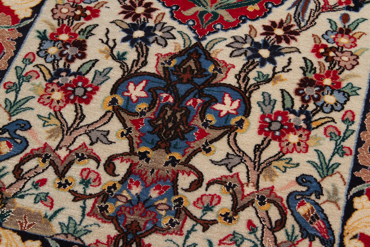 Persian Isfahan Silk & Wool Rug 98_69 cm