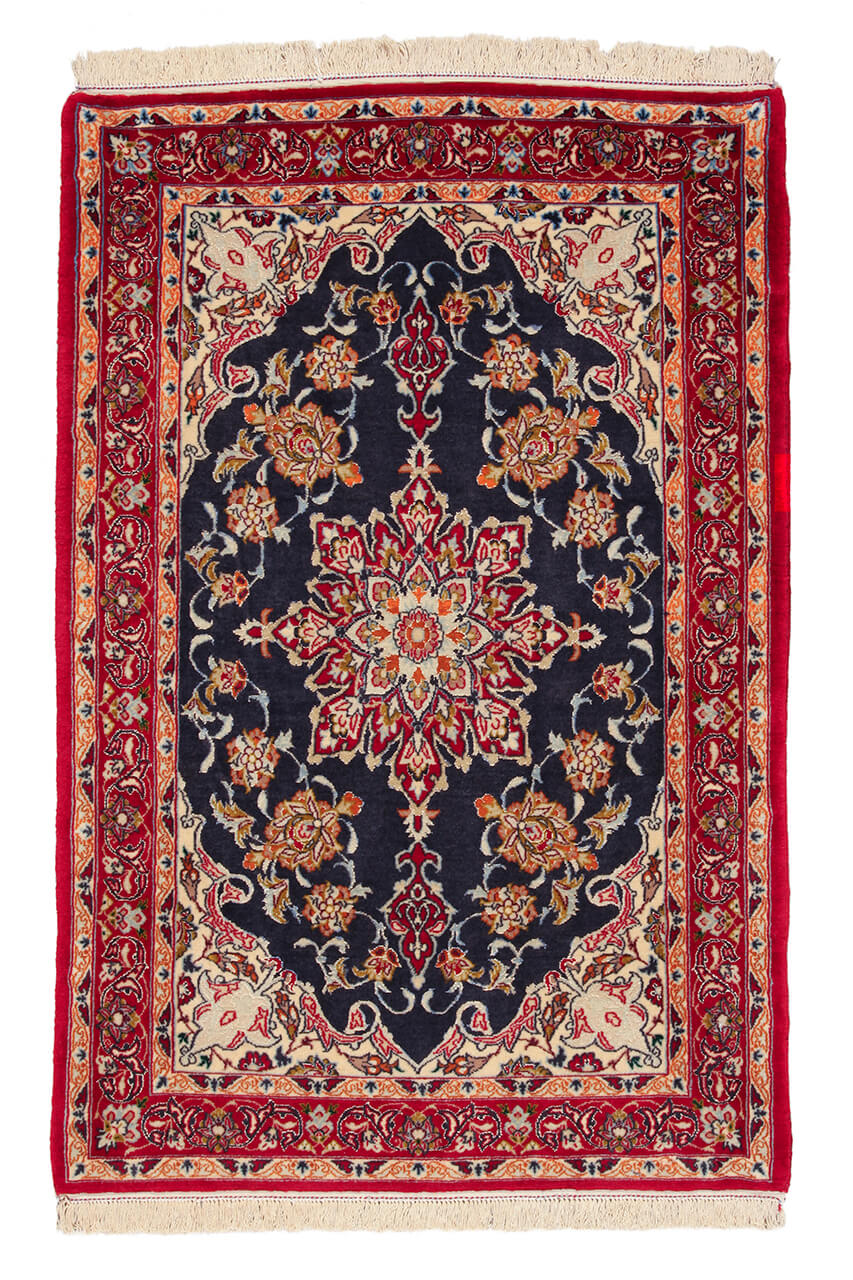 Persian Isfahan Silk & Wool Rug 107_70 cm