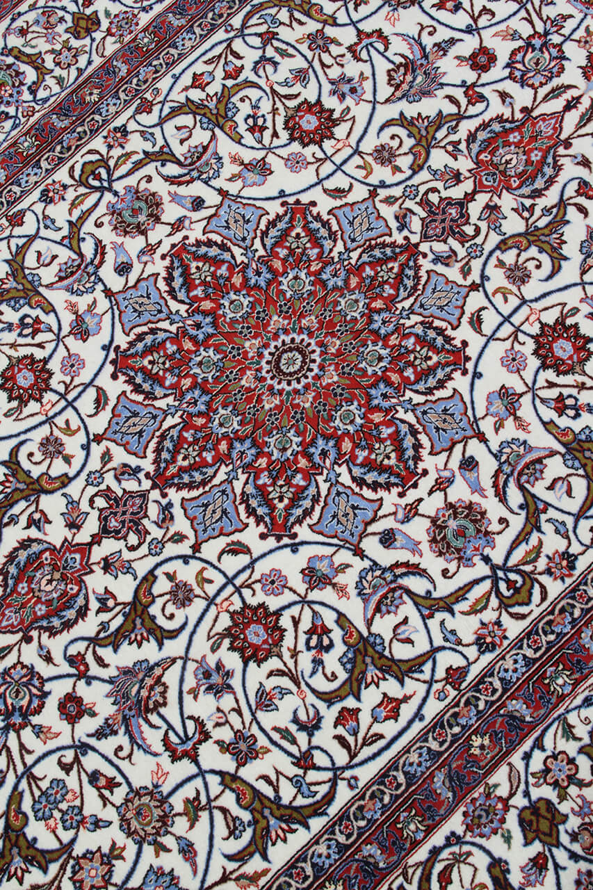 Persian Isfahan Silk & Wool Rug 225_154 cm