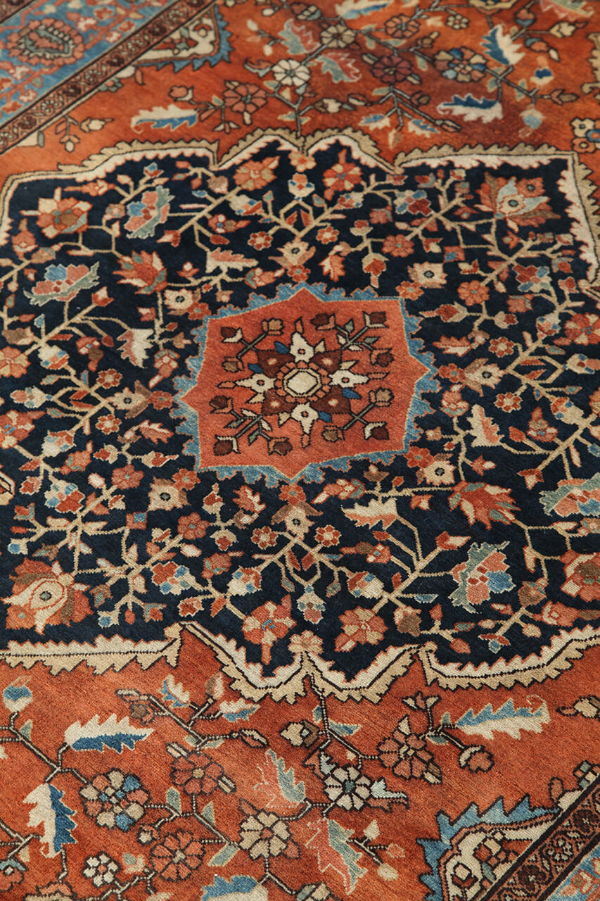 Authentic Antique Persian Farahan Rug | Hand-Knotted 204x130cm