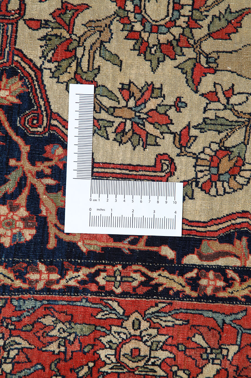 Authentic Antique Persian Isfahan Rug | Hand-Knotted 209x137cm