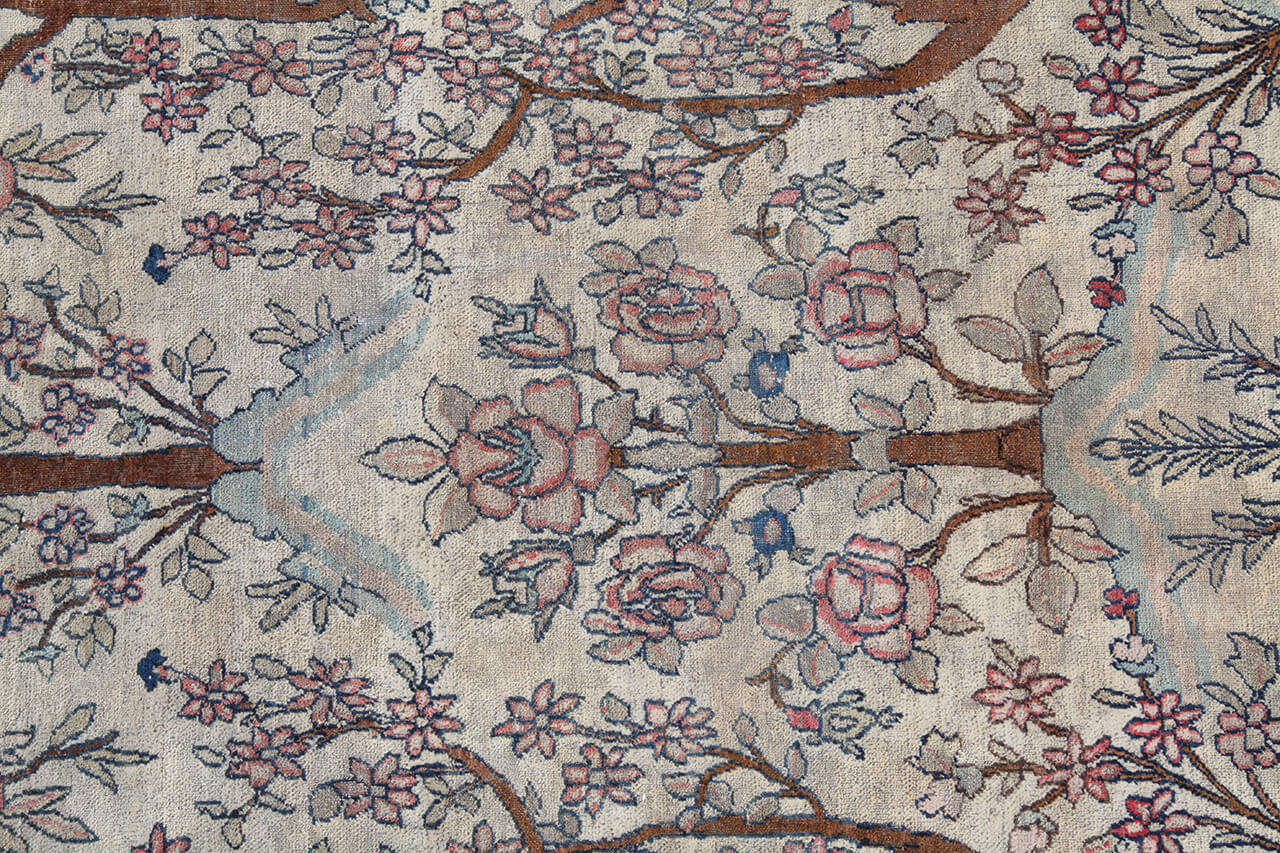 Authentic Antique Persian Isfahan Rug | Hand-Knotted 201x131cm