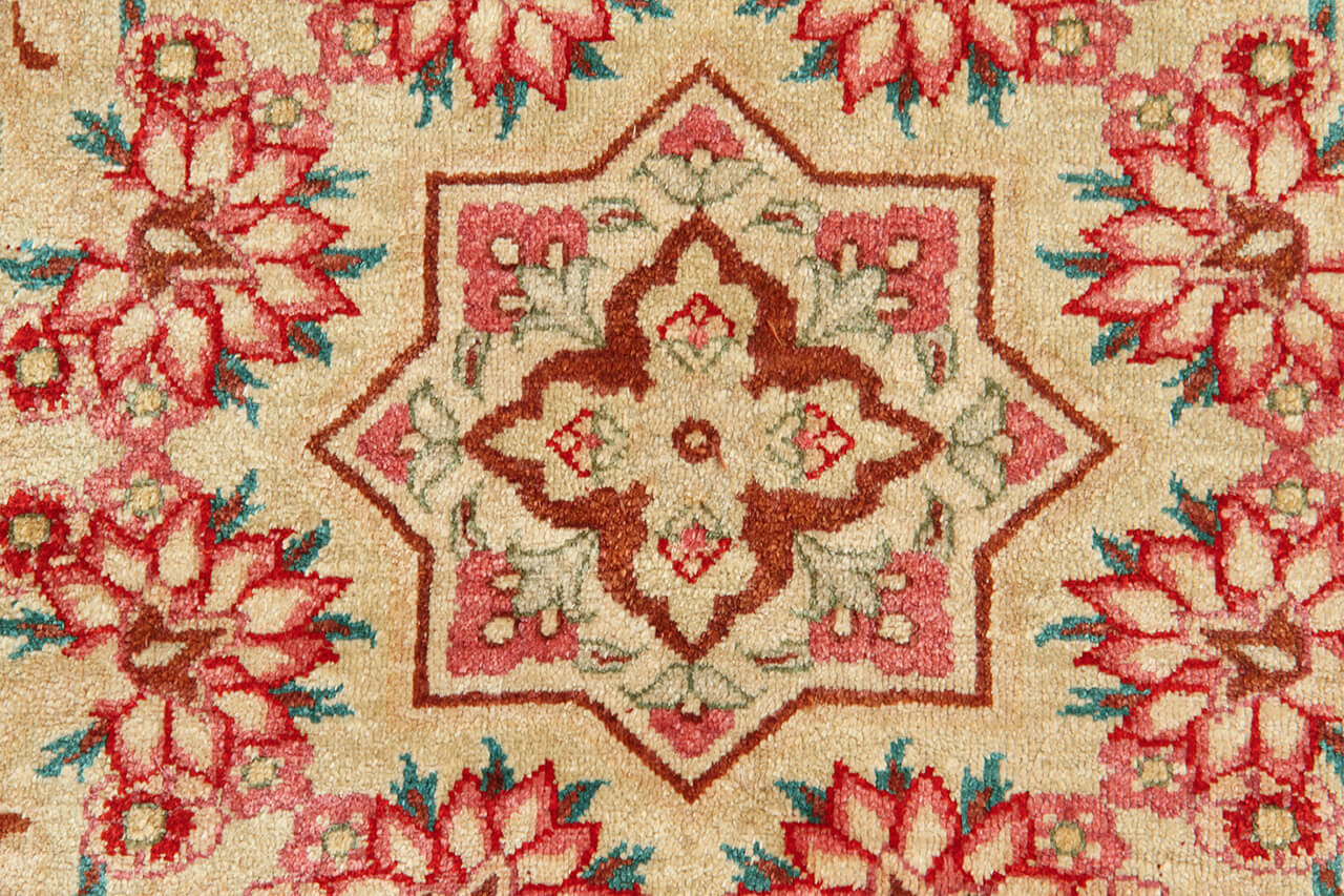 Persian Qum Silk Rug 201_201 cm