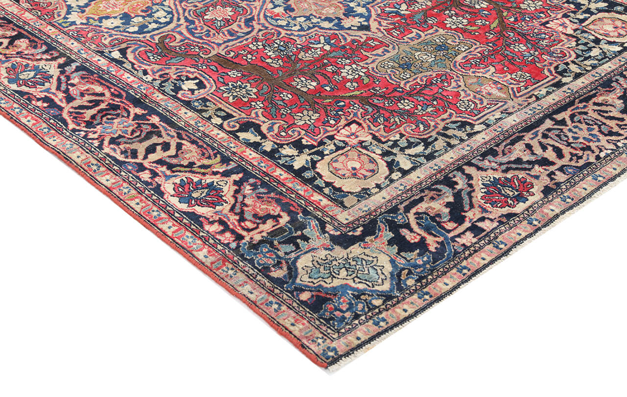 Authentic Antique Persian Isfahan Rug | Hand-Knotted 200x129cm