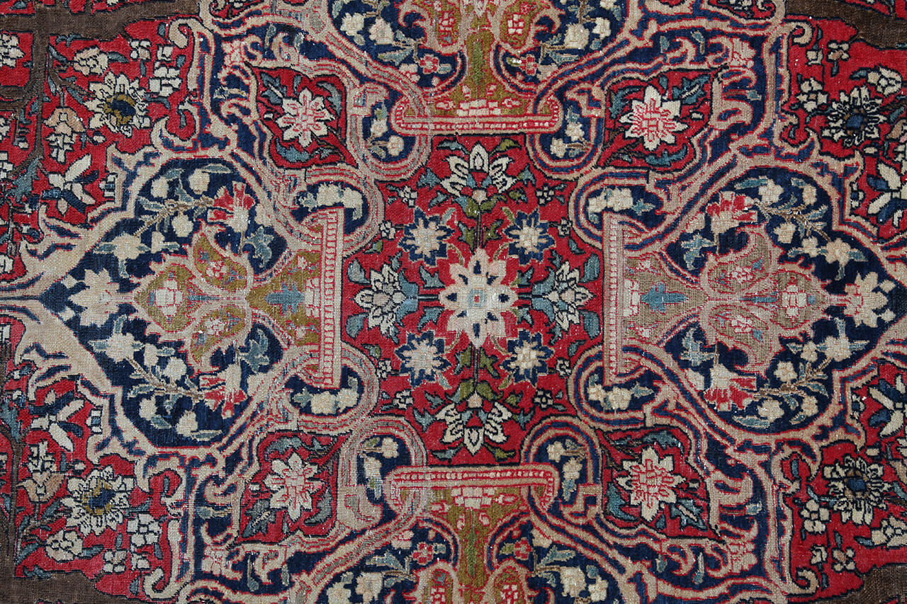 Authentic Antique Persian Isfahan Rug | Hand-Knotted 200x129cm