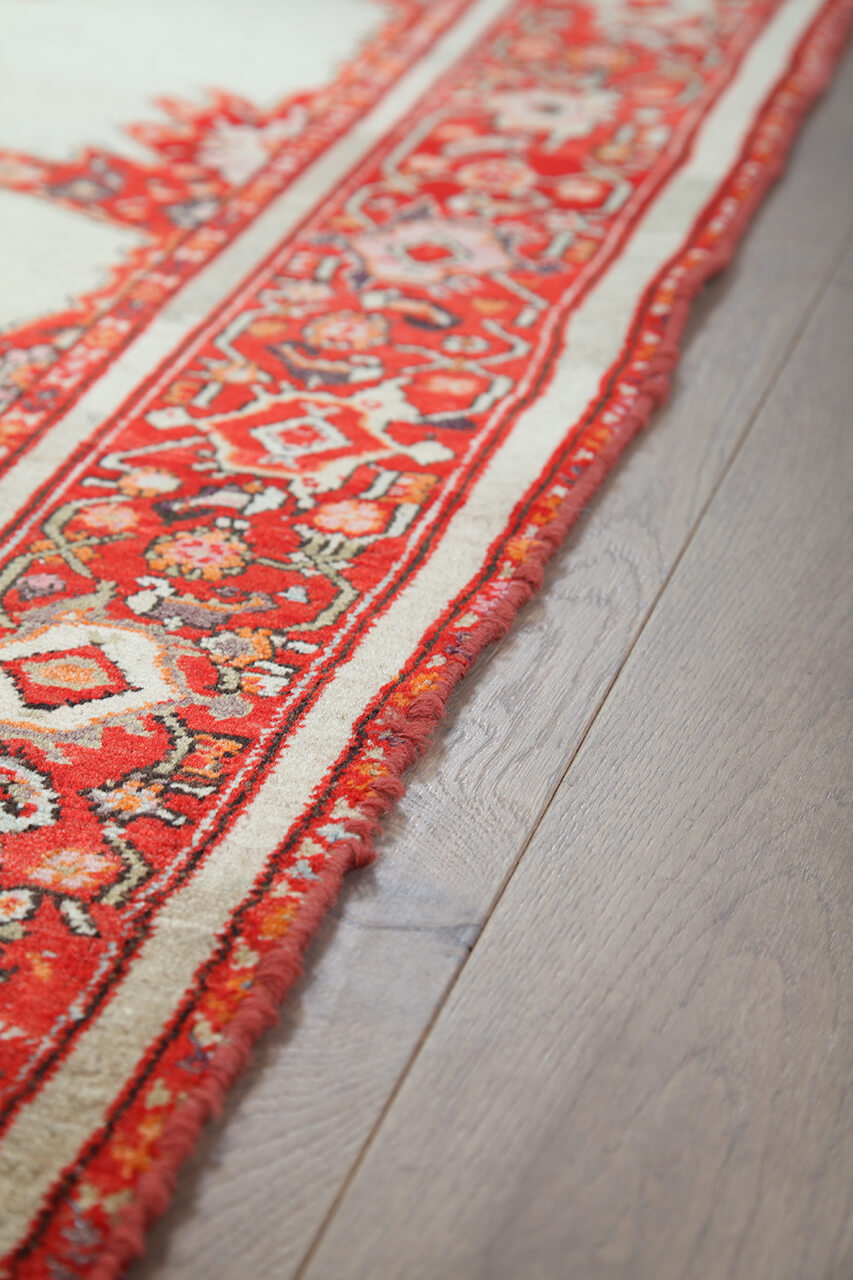 Authentic Antique Persian Malayer Rug | Hand-Knotted 186x130cm