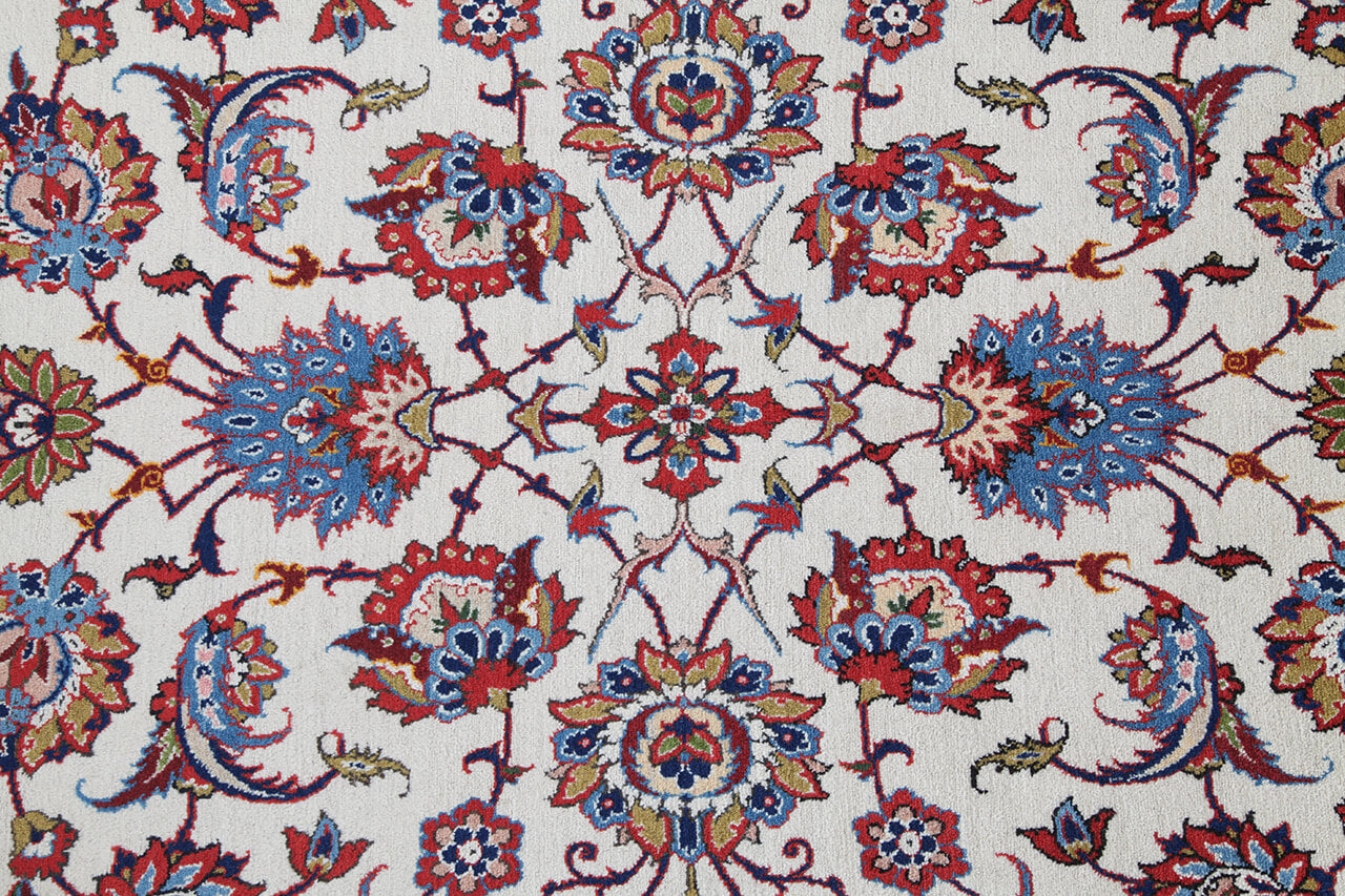 Authentic Antique Persian Isfahan Rug | Hand-Knotted 242x148cm