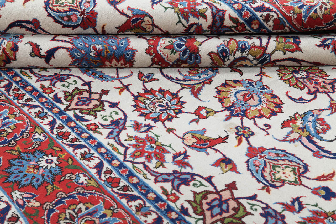 Authentic Antique Persian Isfahan Rug | Hand-Knotted 242x148cm