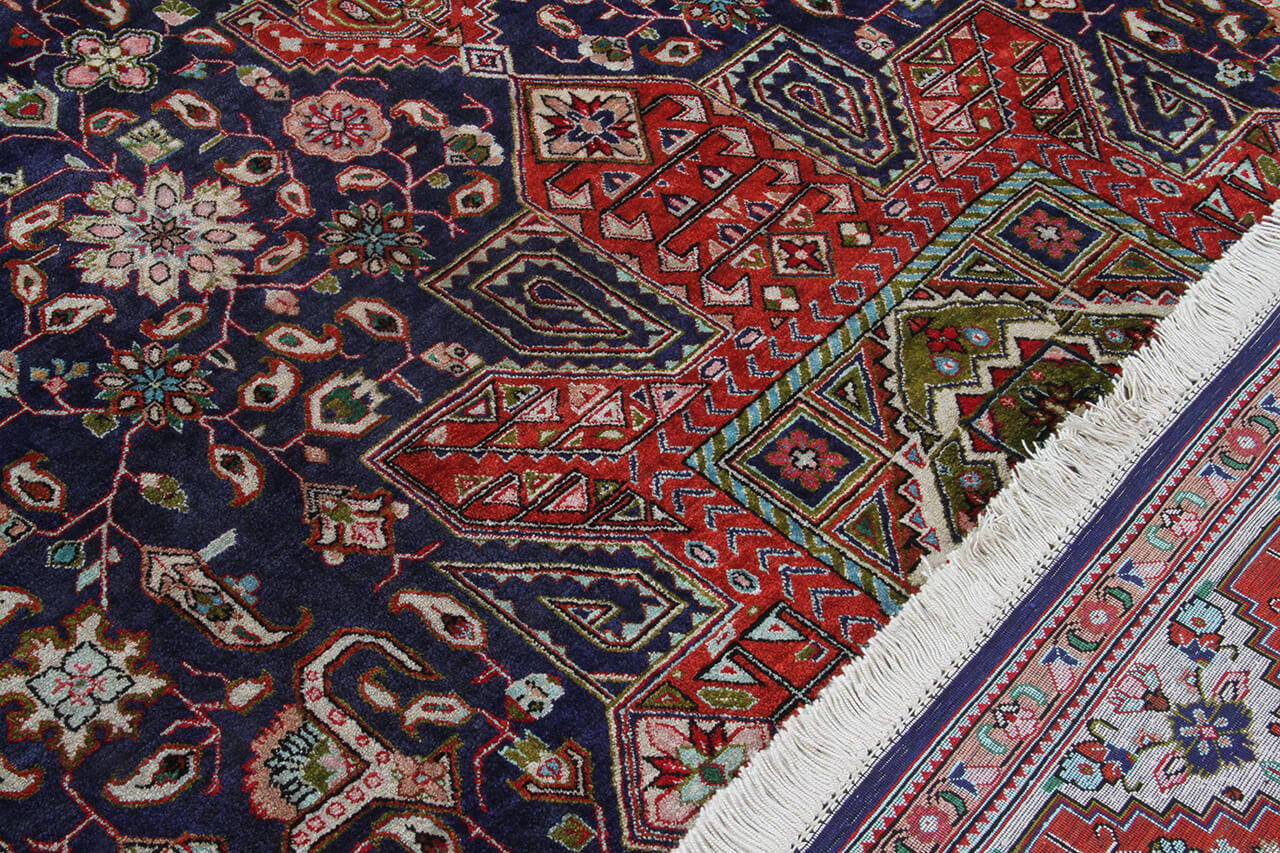 Persian Qum Silk Rug 204_138 cm