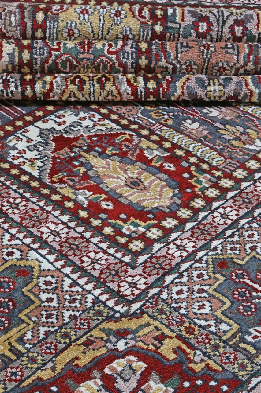 Tappeto Agra in Viscosa - Effetto Seta - Stile Orientale 323x240cm - CarpetLiving