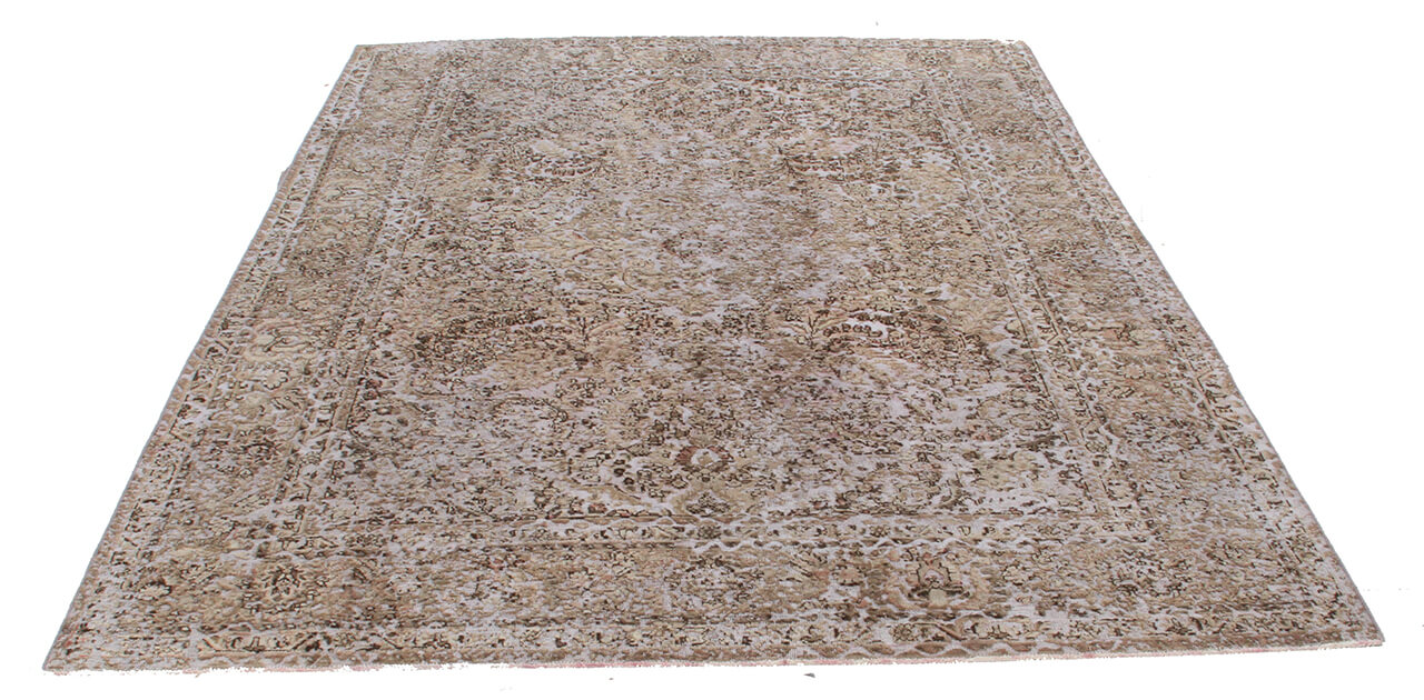 Handmade Authentic Vintage Oriental Rug, 286x198cm