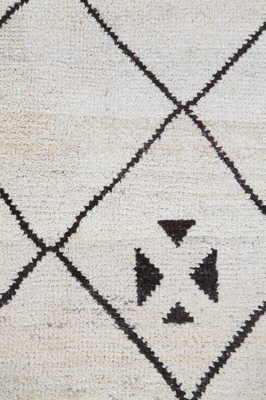 Taimany - Multicolor Tribal Wool Rug - Hand-Knotted 240x150cm