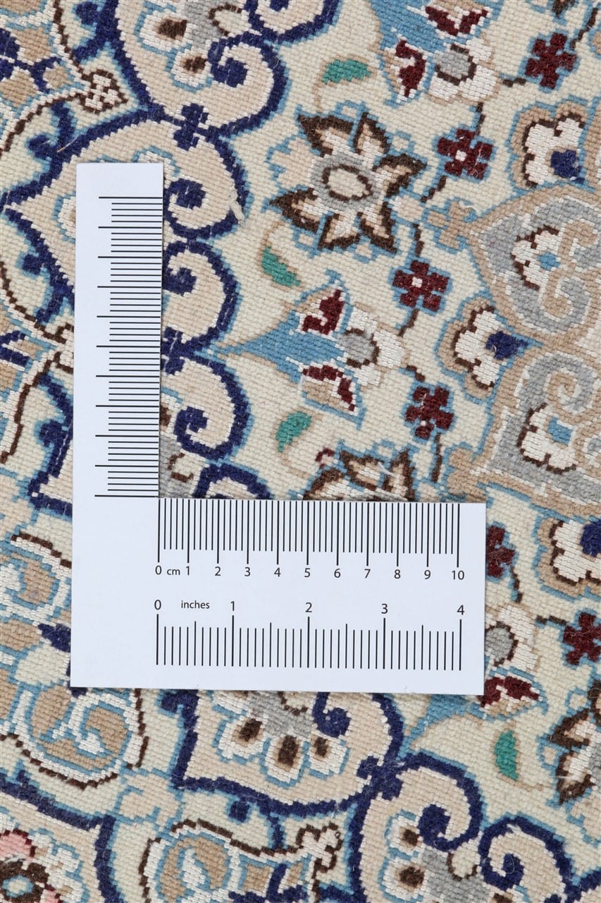 Fine Persian Nain Round Rug 9La 210_210 cm