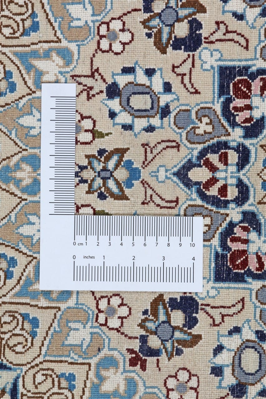 Fine Persian Nain Rug 9La 205_205 cm