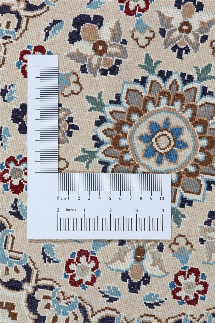 Fine Persian Nain Rug 9La 205_205 cm