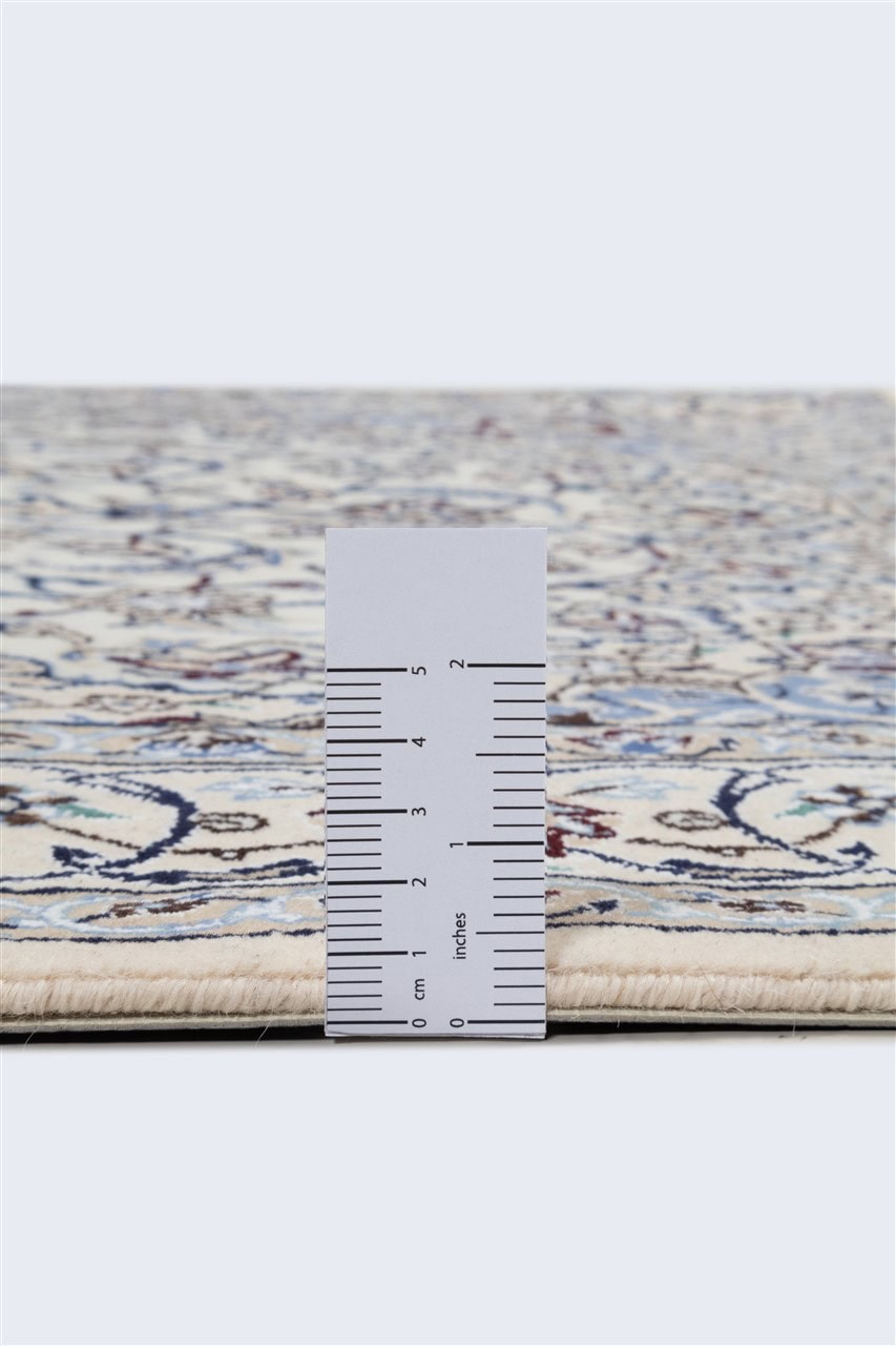 Fine Persian Nain Rug 9La 208_126 cm