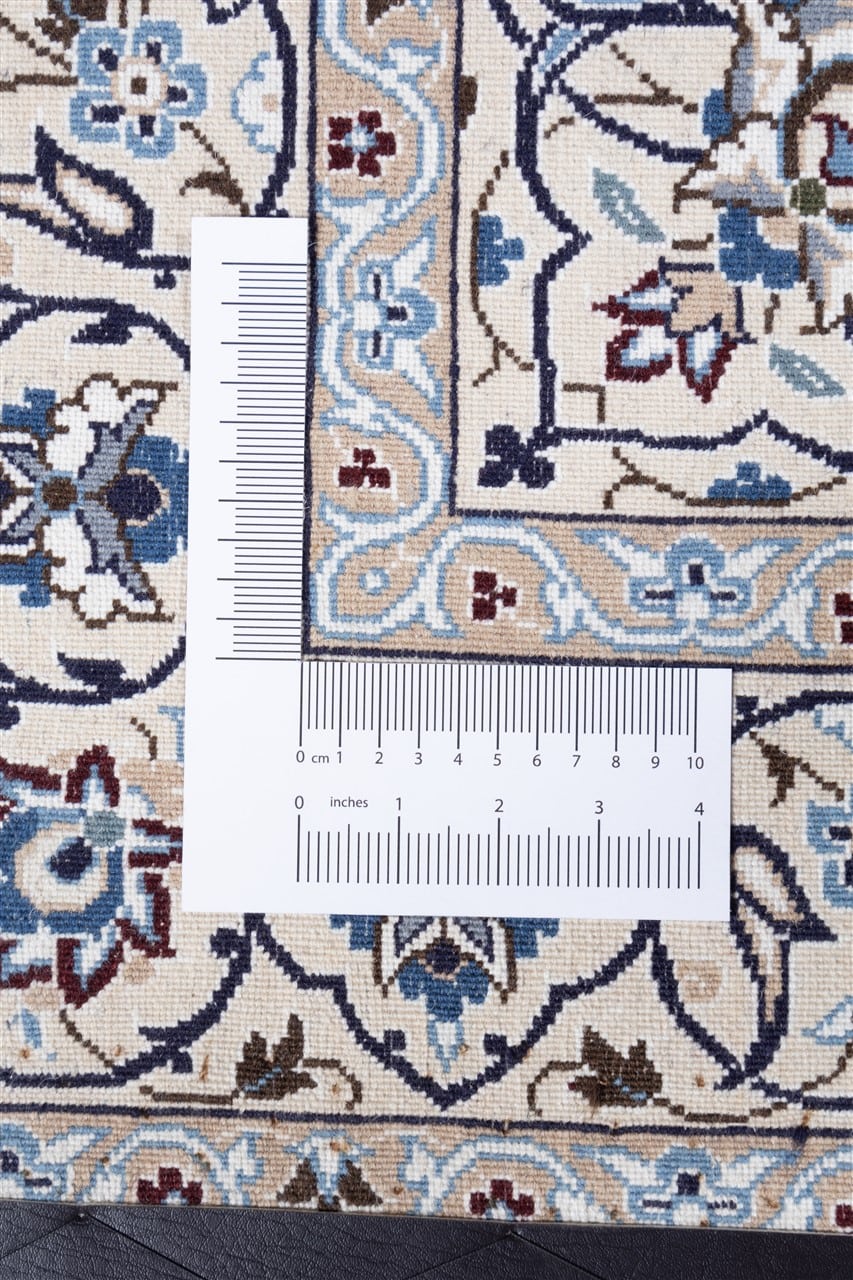 Fine Persian Nain Rug 9La 160_158 cm
