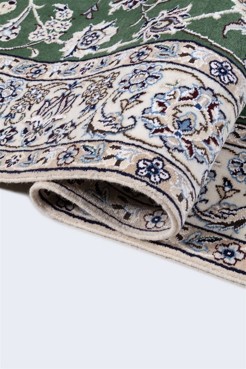 Fine Persian Nain Rug 9La 202_150 cm