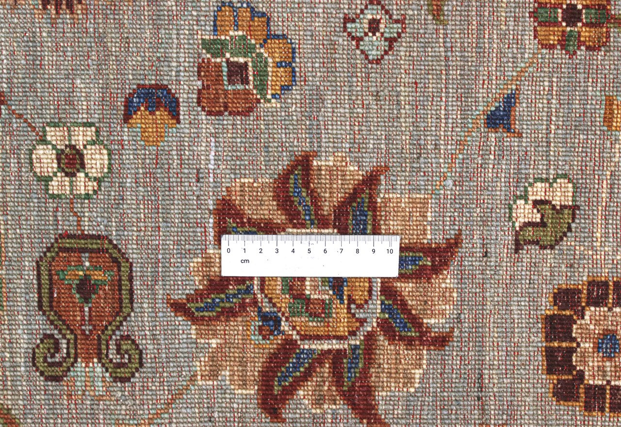 Handmade Ziegler Decorative Floral Rug, 245x174cm