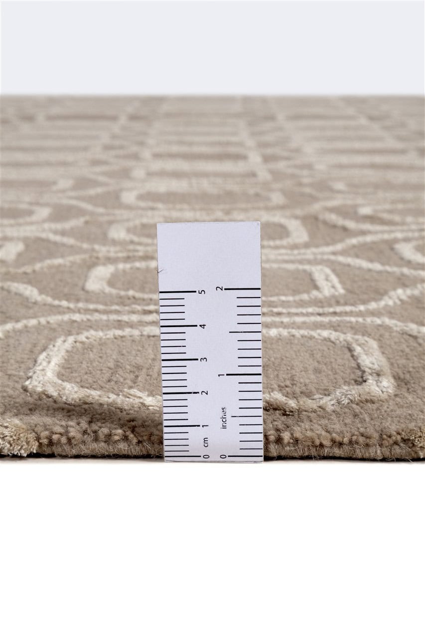 Tappeto design moderno beige in seta/lana, fatto a mano