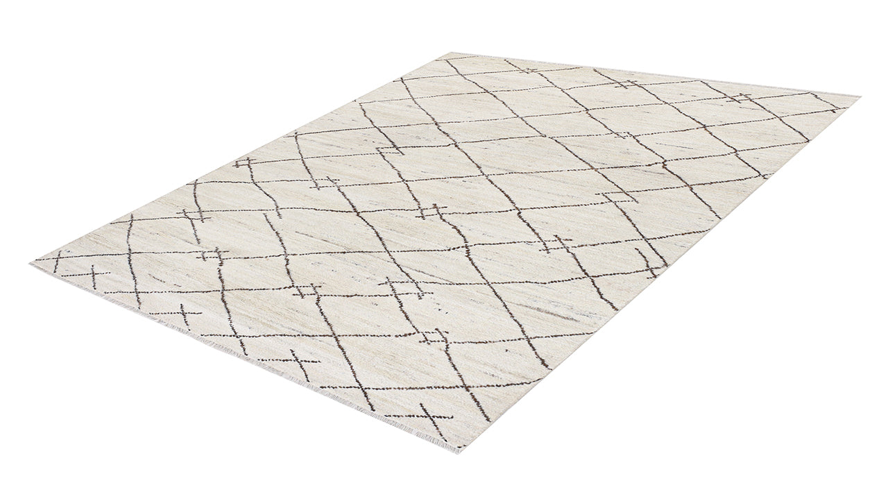 Modern design white Berber style carpet, handmade 203x137cm