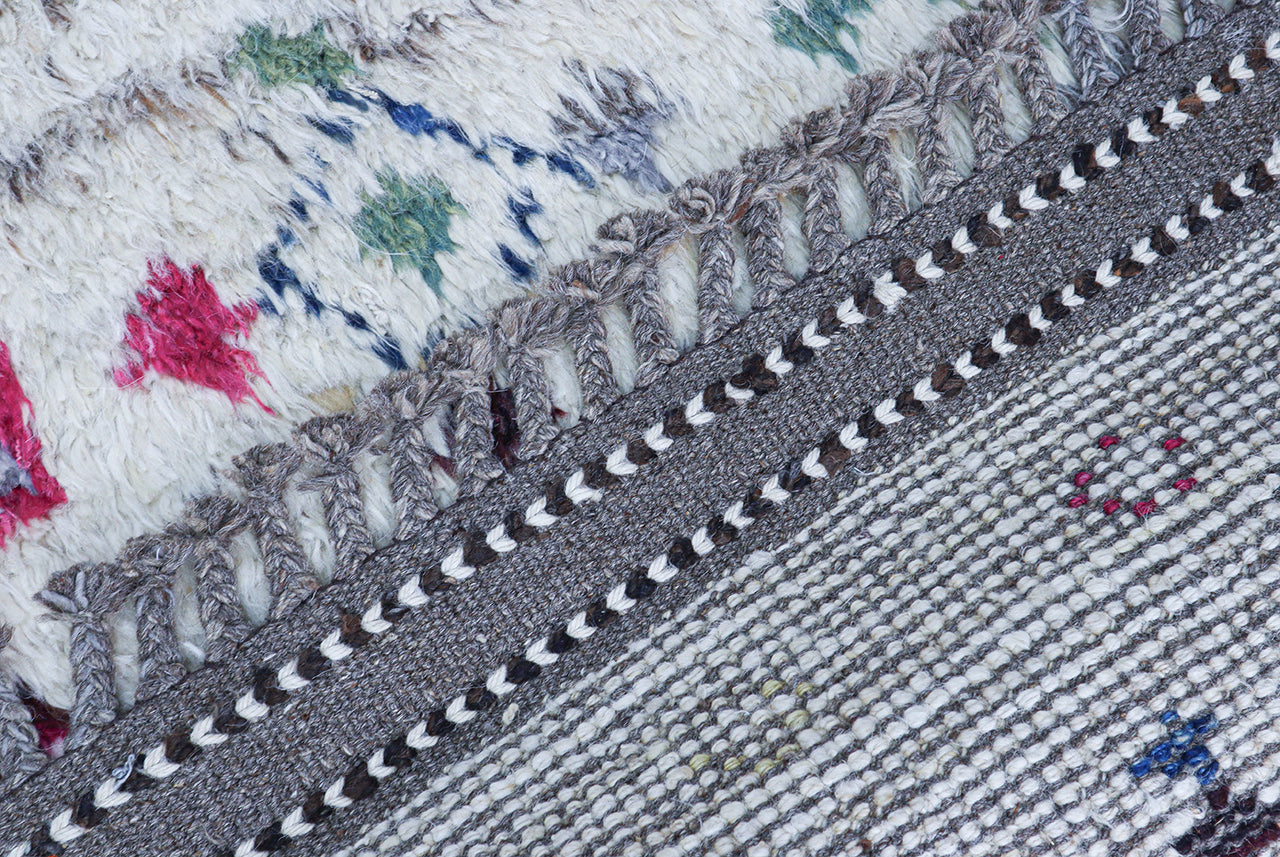 Modern design white Berber style carpet, handmade 260x183cm