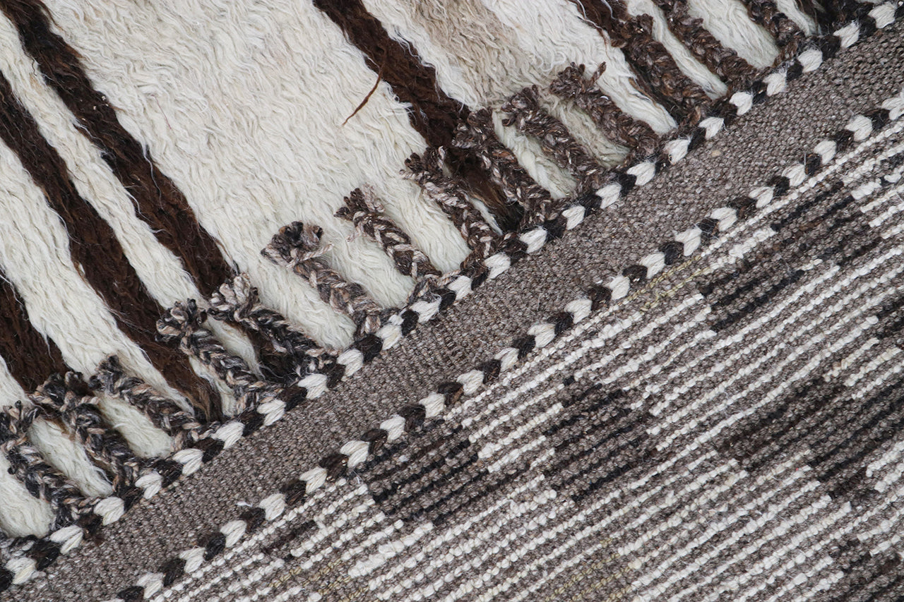 Modern design white Berber style carpet, handmade 238x170cm