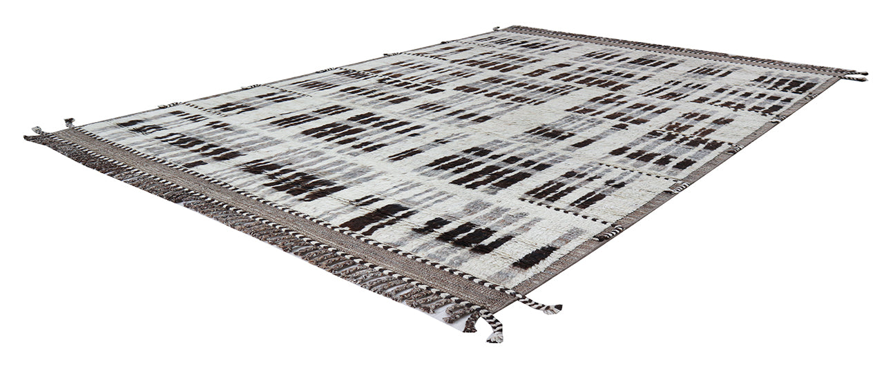 Modern design white Berber style carpet, handmade 311x218cm