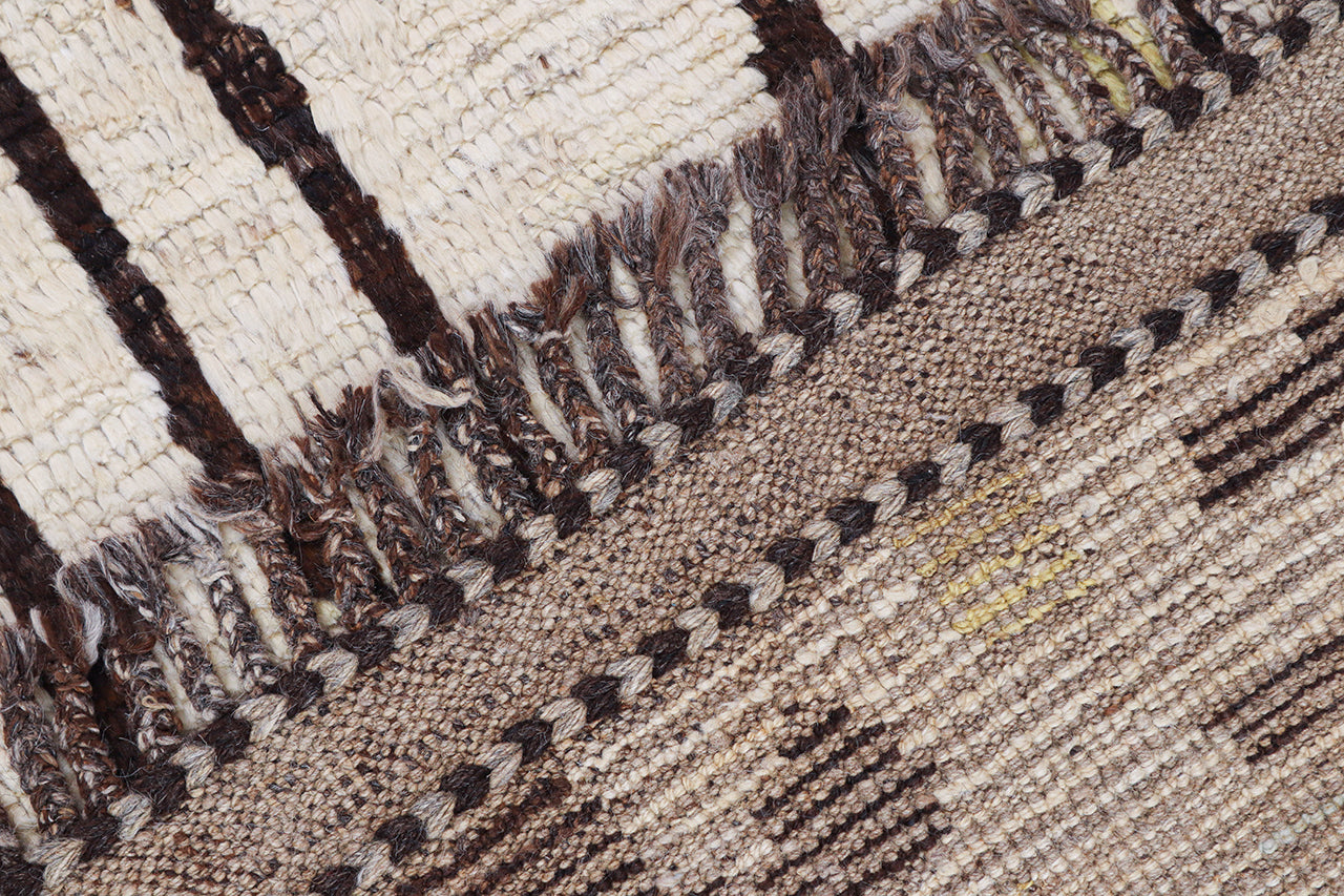 Modern design white Berber style carpet, handmade 236x179cm