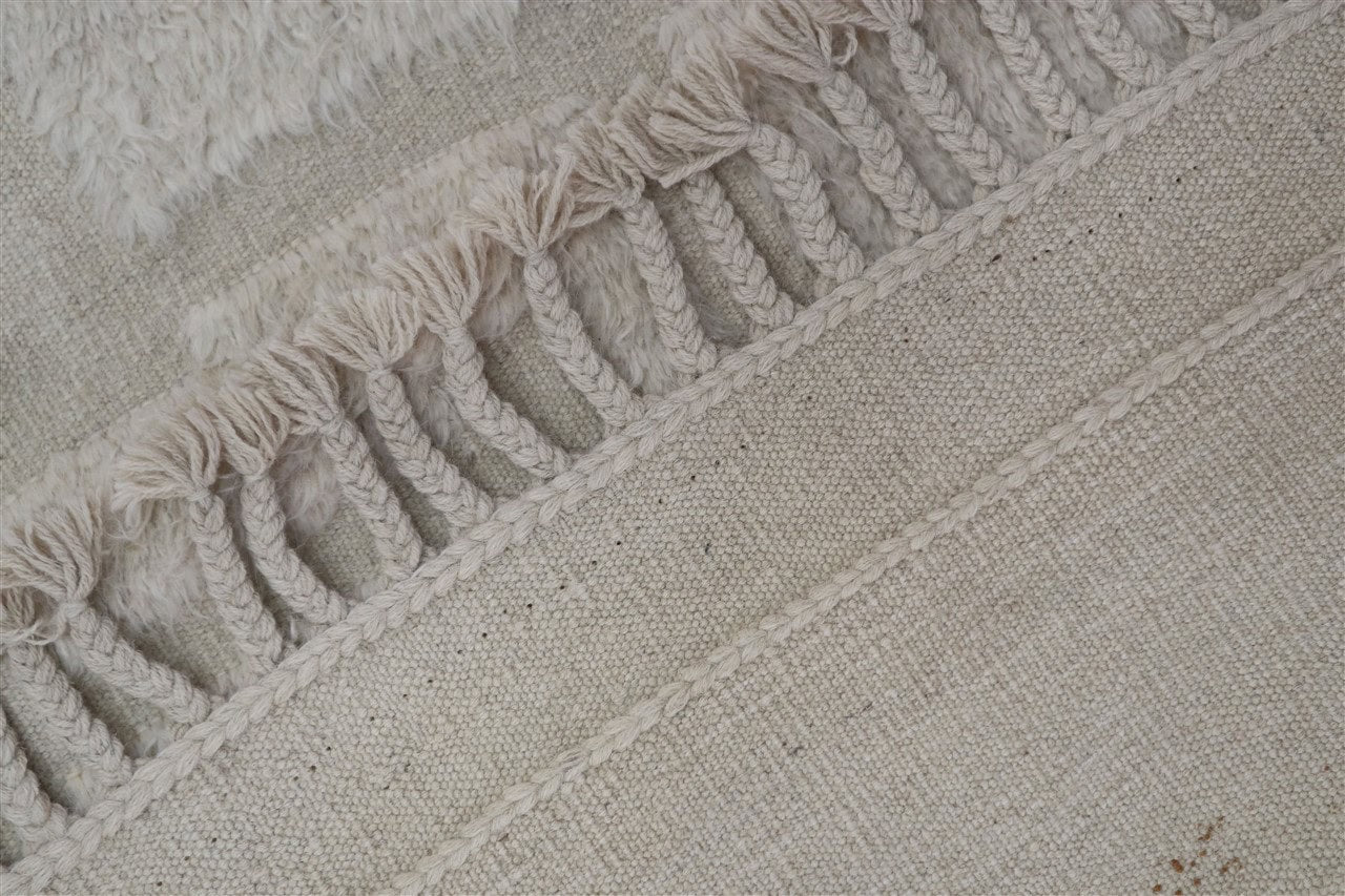 Modern design white Berber style carpet, handmade 347x255cm