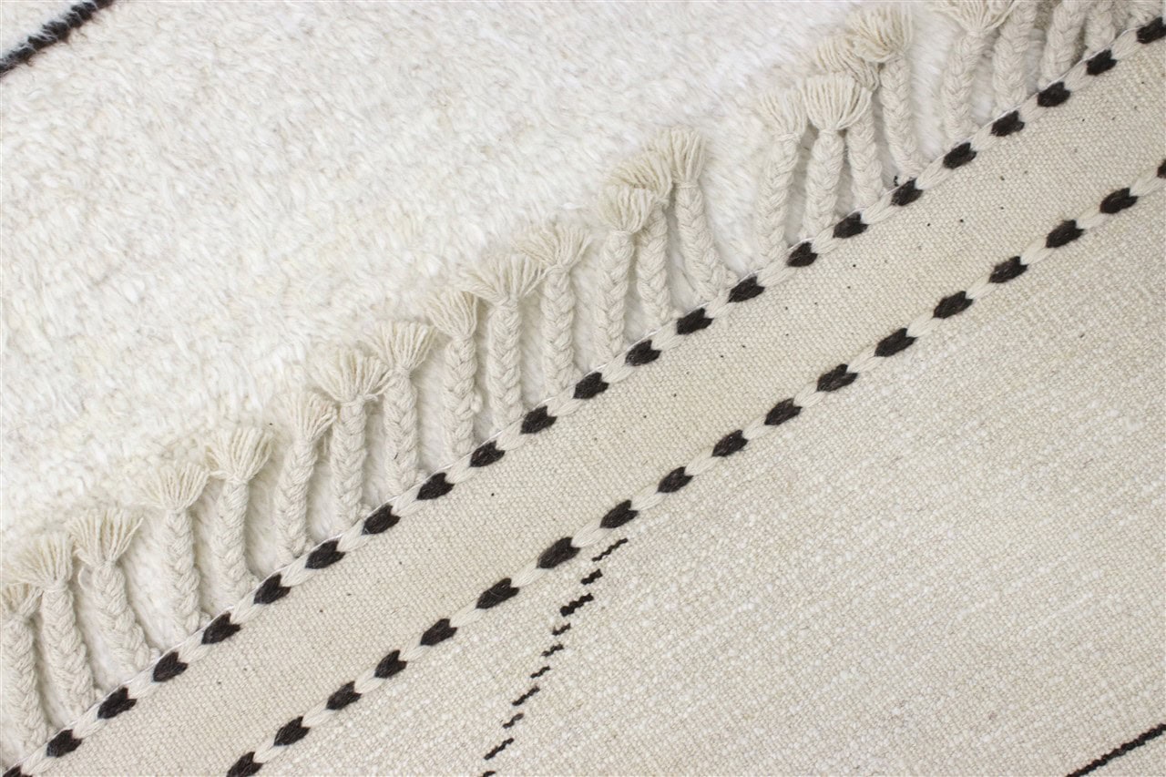 Modern design white Berber style carpet, handmade 306x250cm