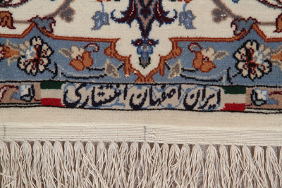 Persian Isfahan Silk & Wool Rug 233_155 cm