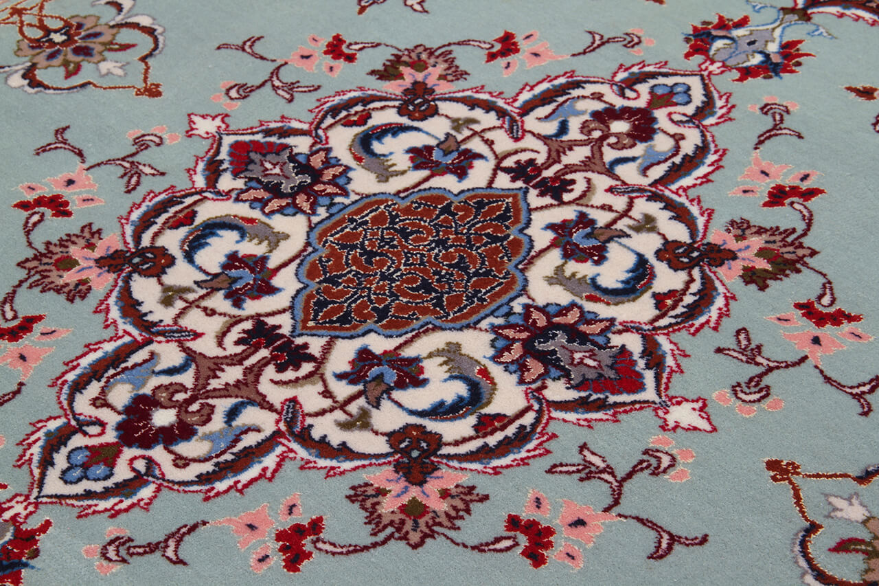 Persian Isfahan Silk & Wool Rug 154_104 cm