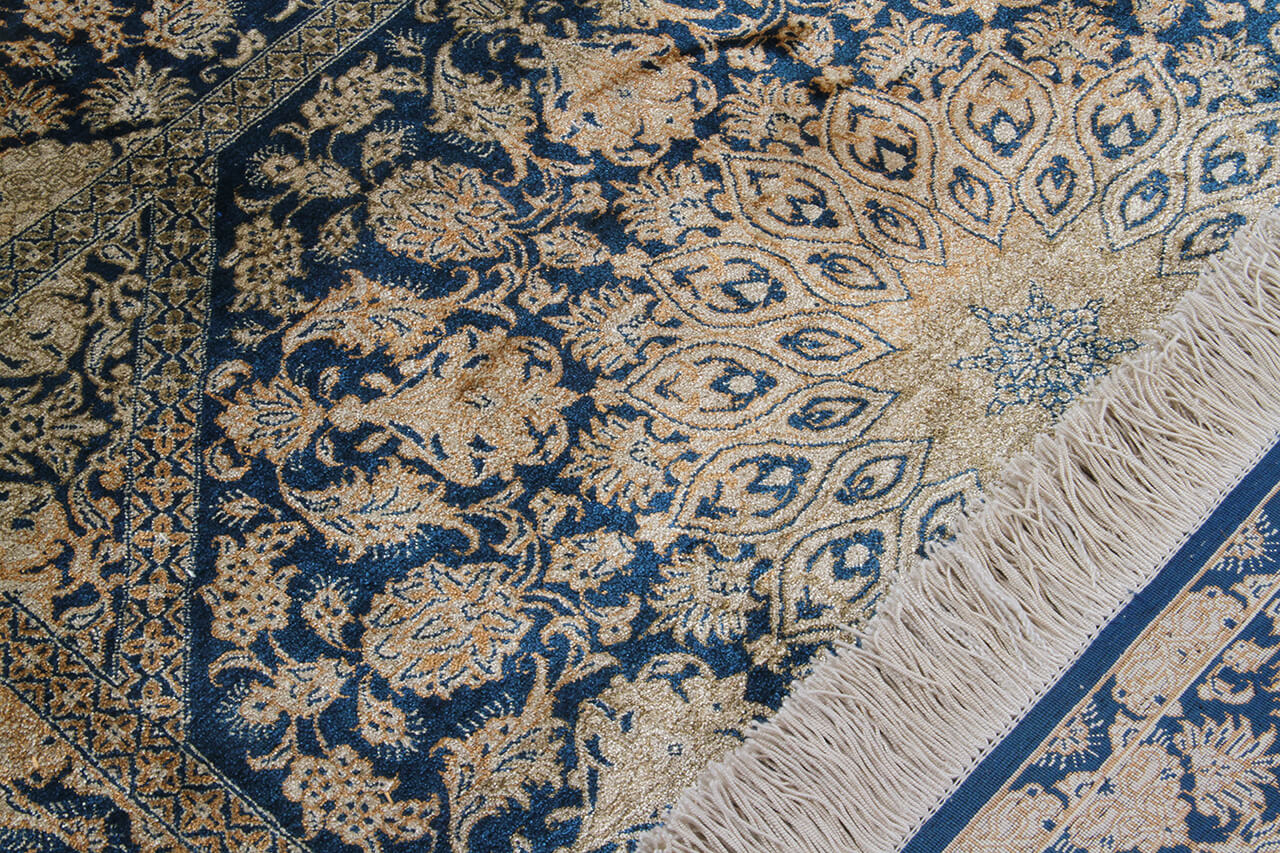 Persian Qum Silk Rug 148_100 cm