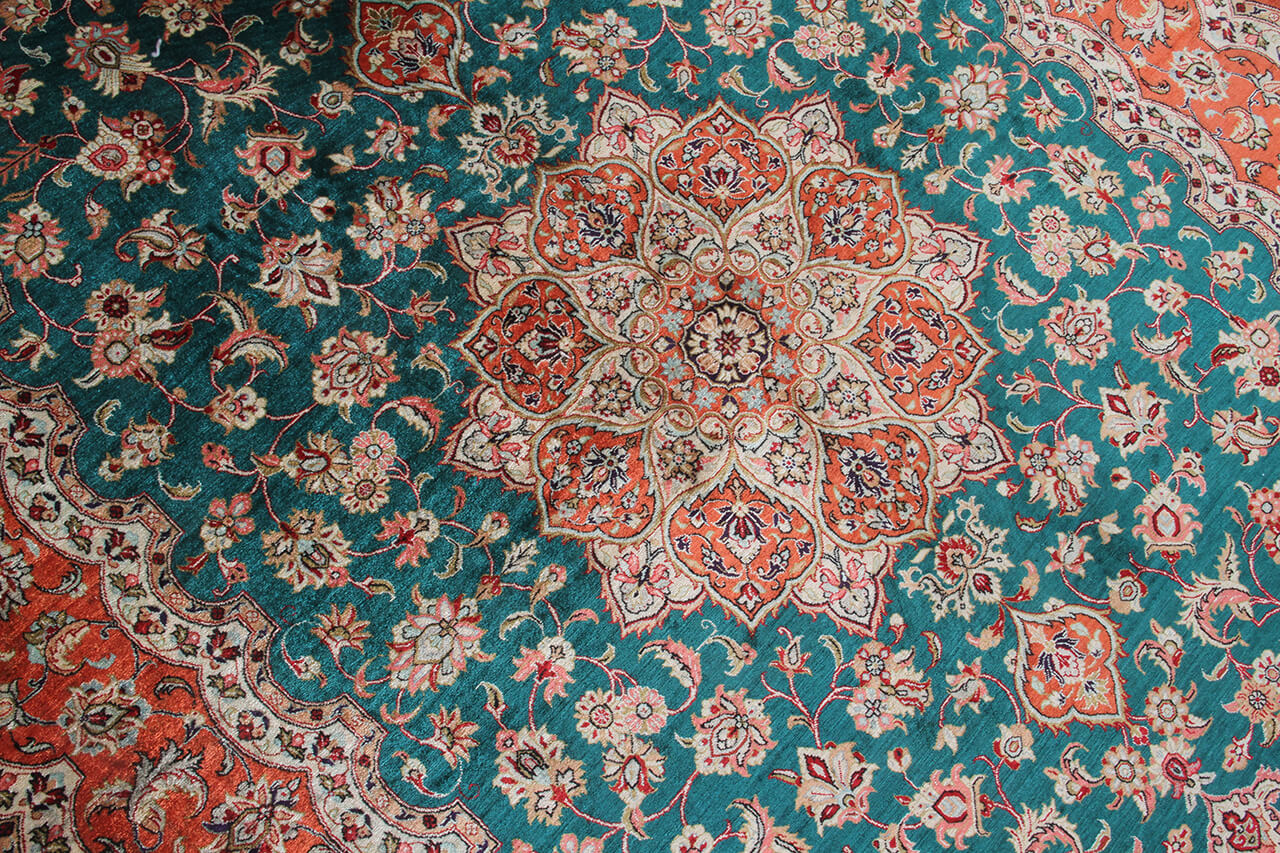 Persian Qum Silk Rug 204_138 cm