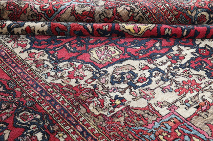 Authentic Antique Persian Isfahan Rug | Hand-Knotted 203x140cm