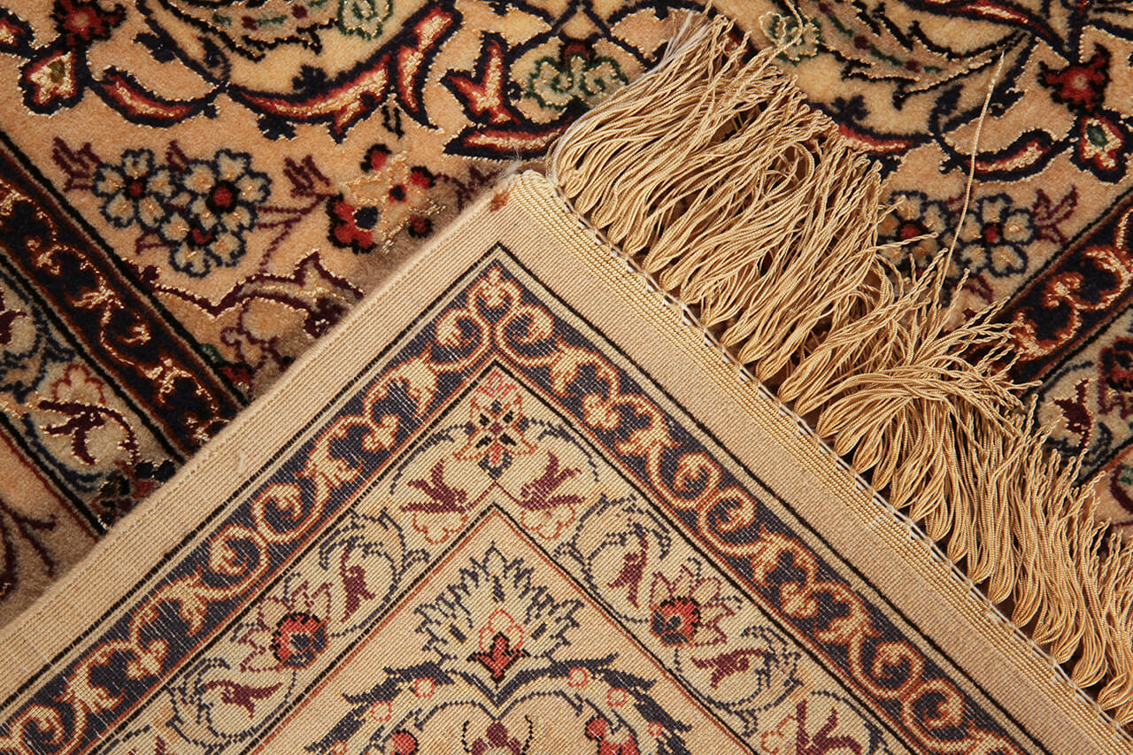 Persian Isfahan Silk & Wool Rug 230_156 cm