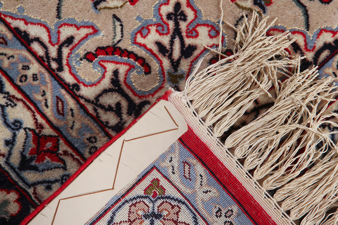 Persian Isfahan Silk & Wool Rug 227_154 cm