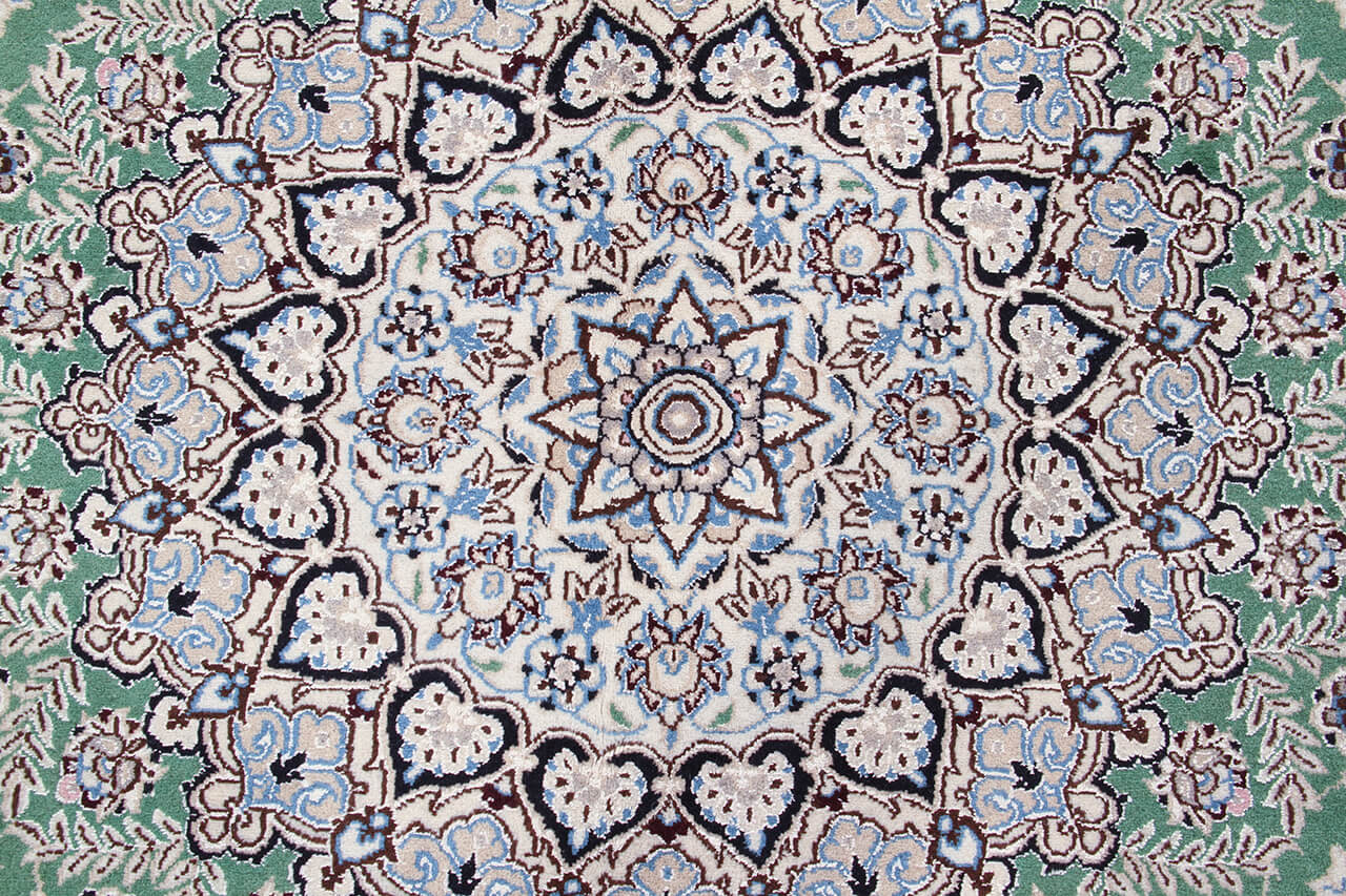 Fine Persian Nain Rug 9La 296_292 cm