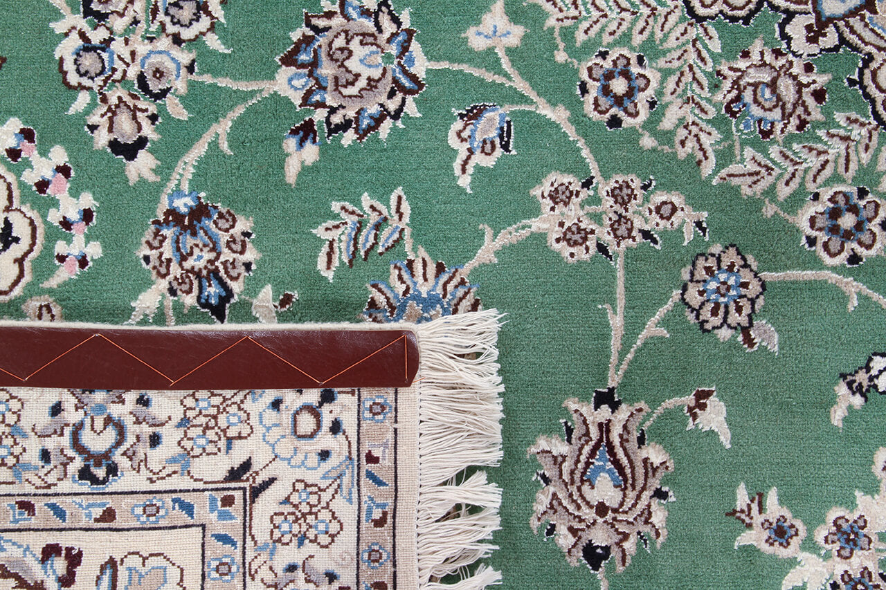Fine Persian Nain Rug 9La 296_292 cm