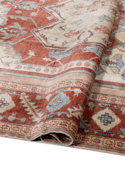 Handmade Serapi Oriental Wool Rug - 231x210cm